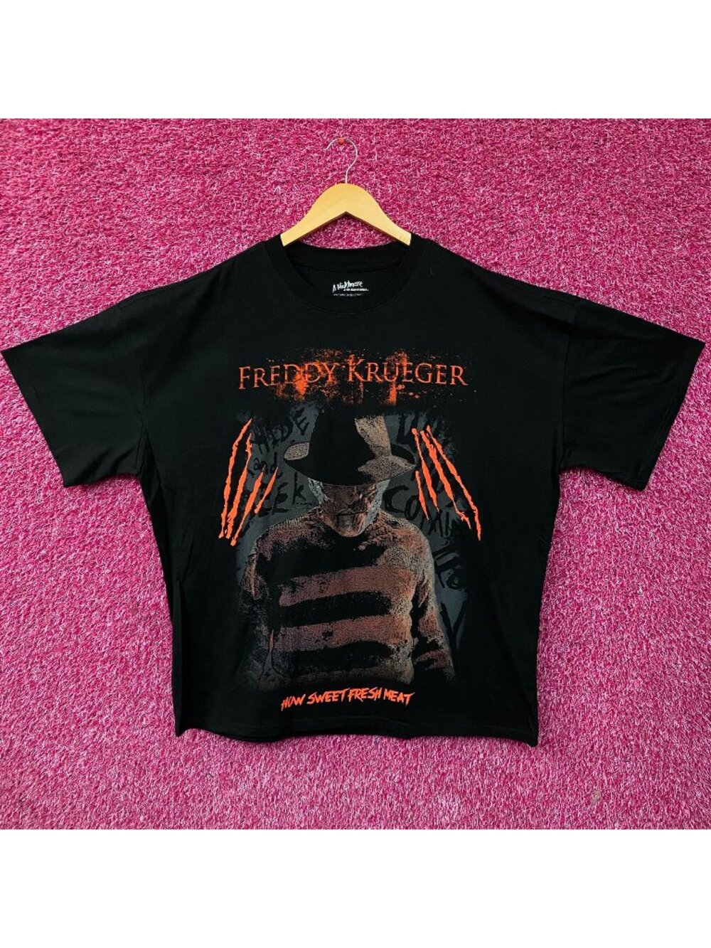 A Nightmare on Elm Street Freddie Krueger Graphic Tee XL